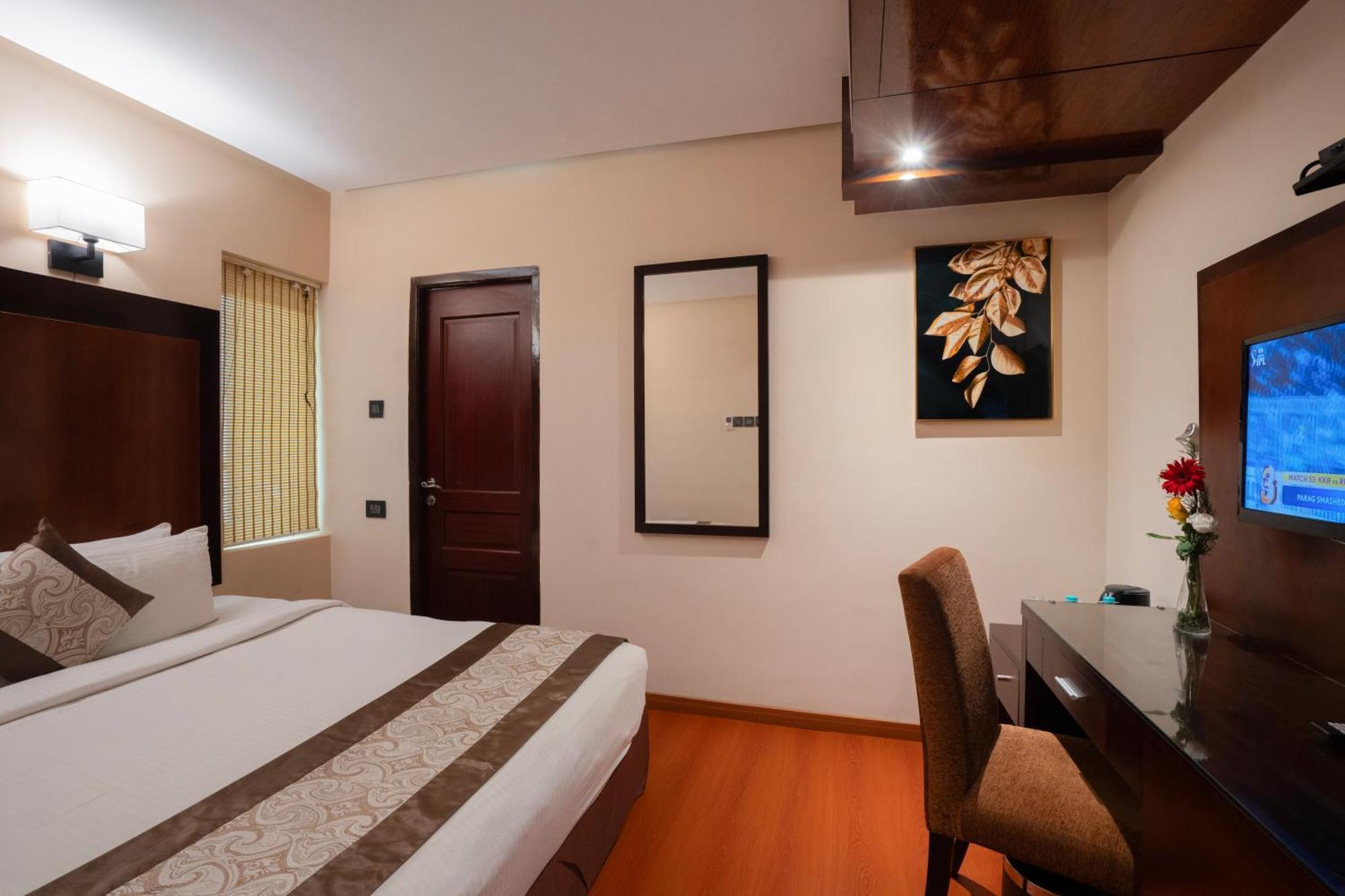 Hotel Park Avenue Nungambakkam 3*