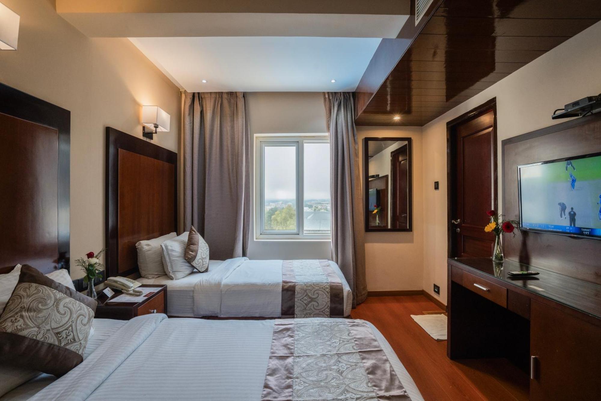 Hotel Park Avenue Nungambakkam 3*